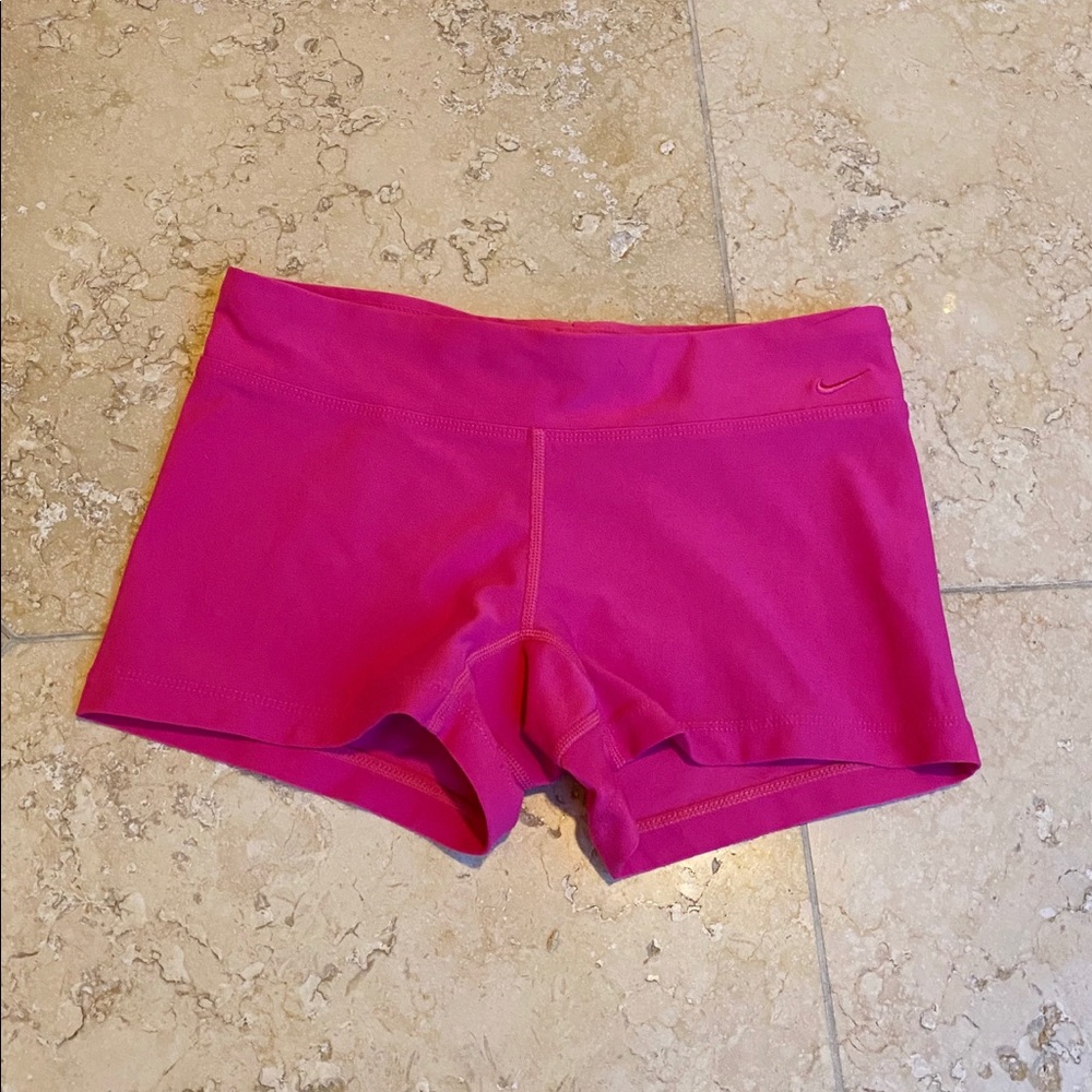Women's Game Volleyball Shorts
Nike Performance